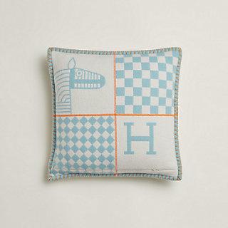 クッション-《アヴァロン・